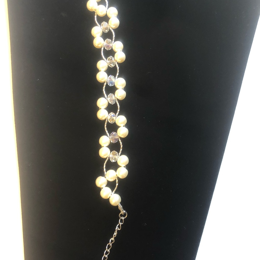 💋Faux Pearl, Crystal/Silver Accent Bracelet  8” - Picture 3 of 3